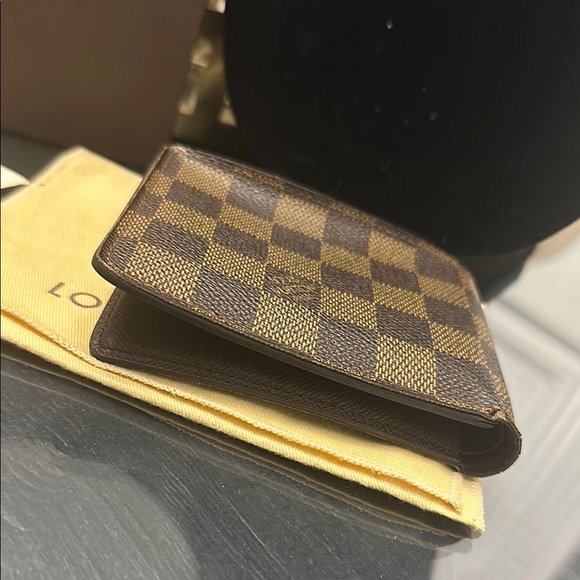 Louis Vuitton Damier Ebene Florin Wallet - Picture 7 of 11